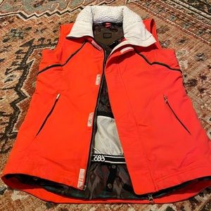 686 Parklan Insulated Vest